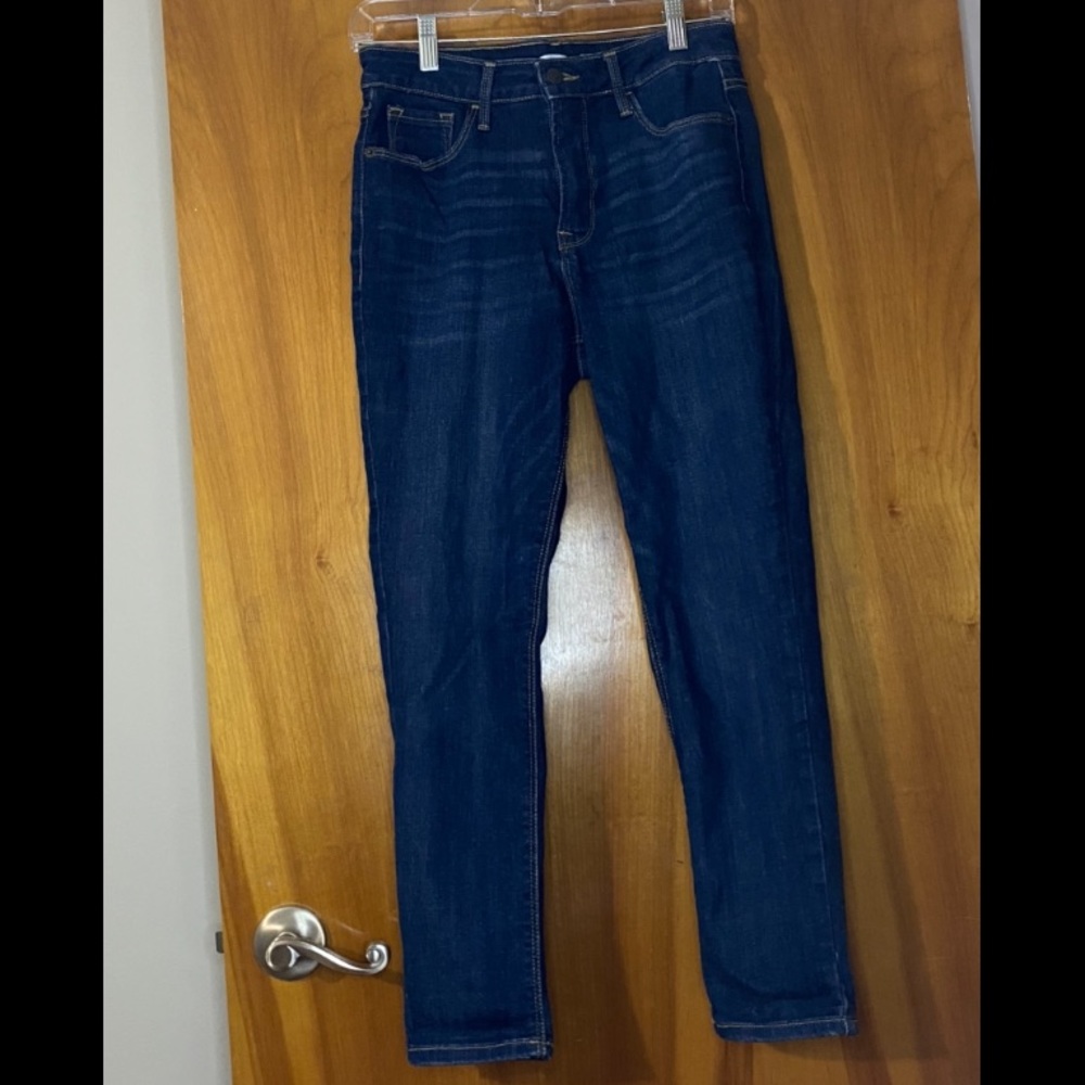 Old Navy Rockstar 8S Super Skinny High Rise Jeans